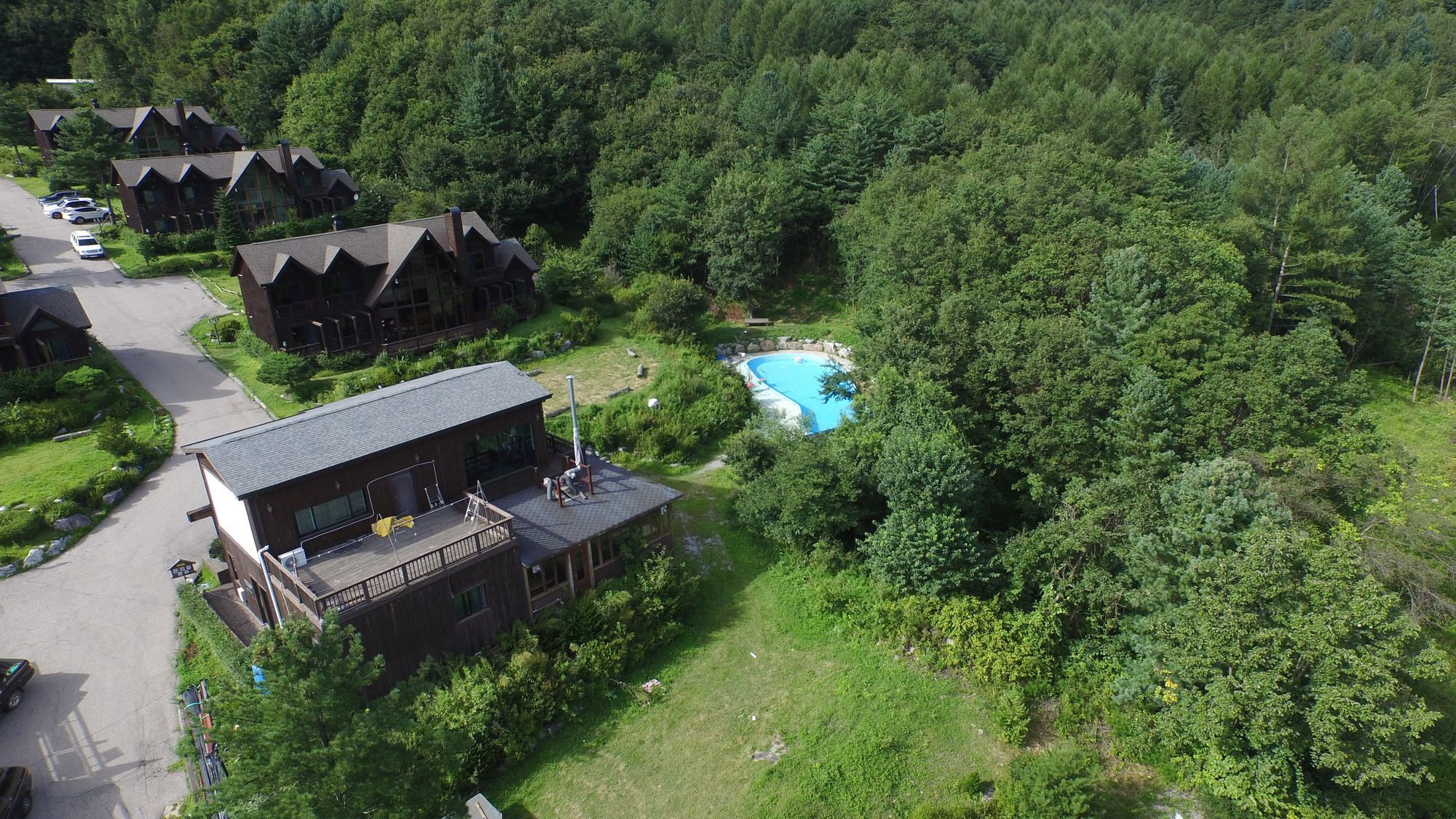 פיאונגצ'אנג Chalet Resort מראה חיצוני תמונה