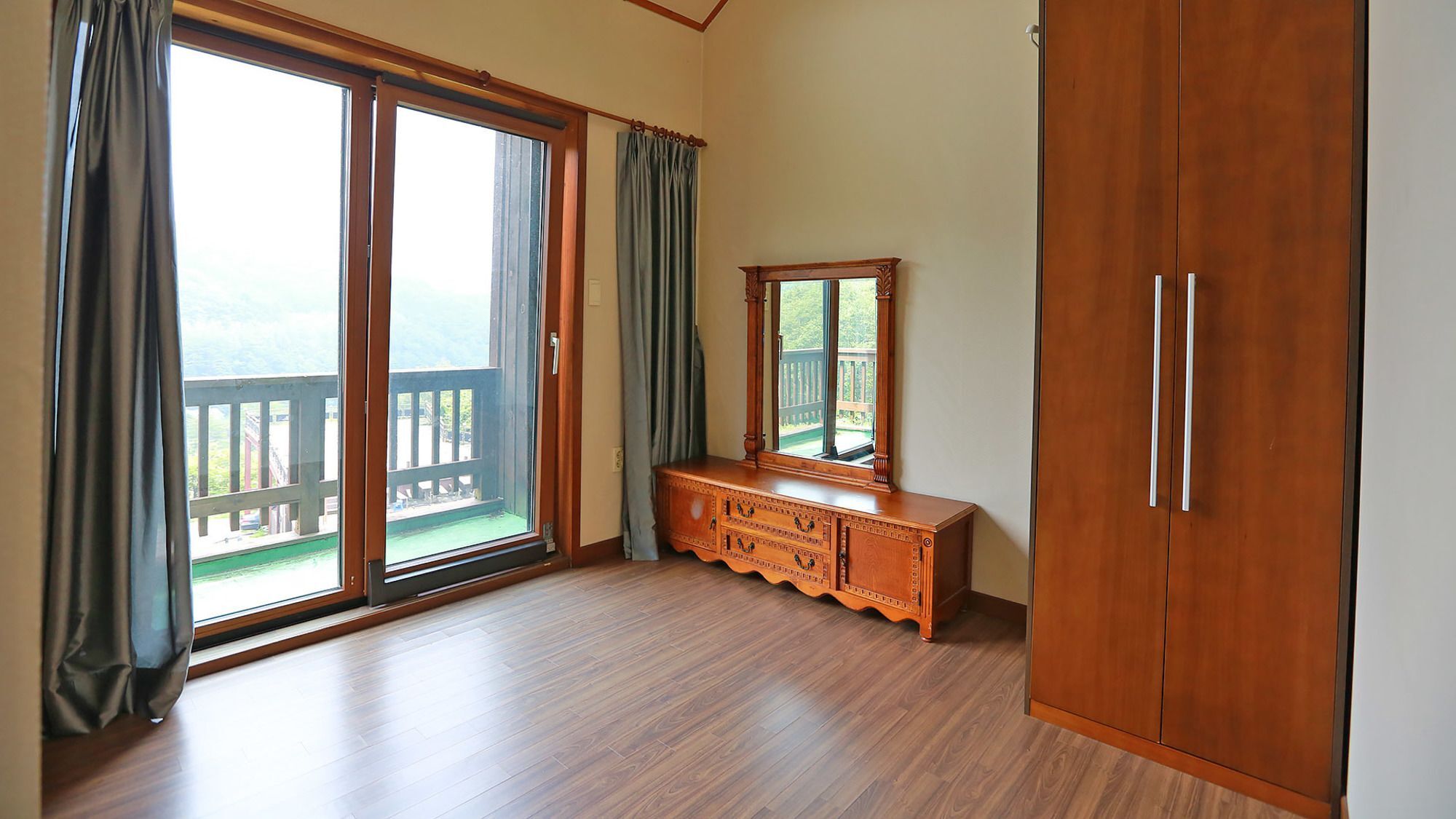 פיאונגצ'אנג Chalet Resort מראה חיצוני תמונה