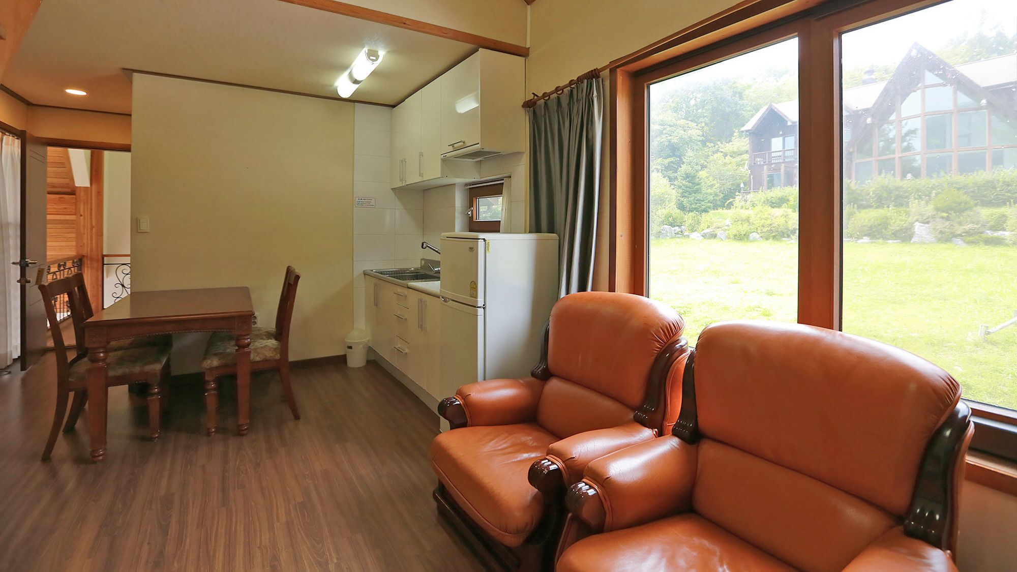 פיאונגצ'אנג Chalet Resort מראה חיצוני תמונה